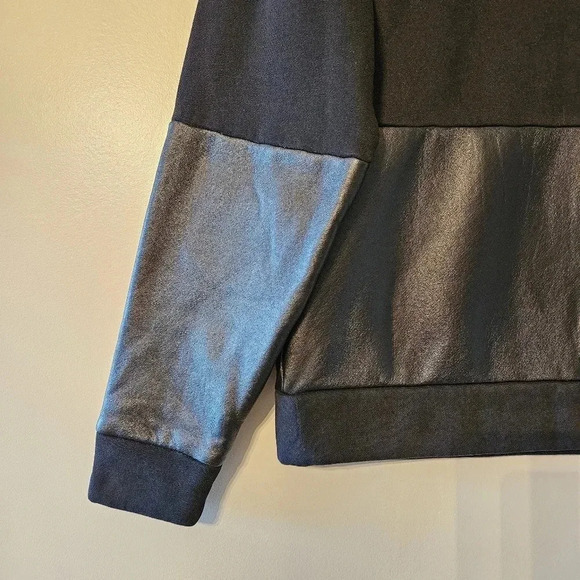 American Retro Kiss  Me Crewneck Oversized Faux Leather Casual Sweater Black. - Picture 6 of 11